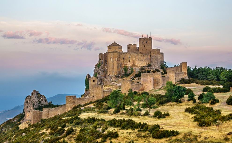 Loarre vára - Aragónia
