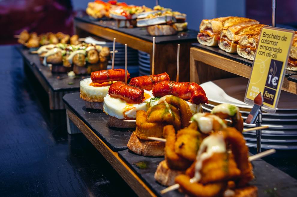 Tapas bár