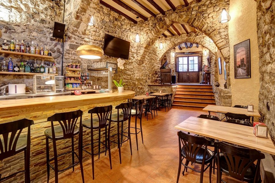 Besalú étterem