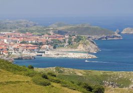 Llanes