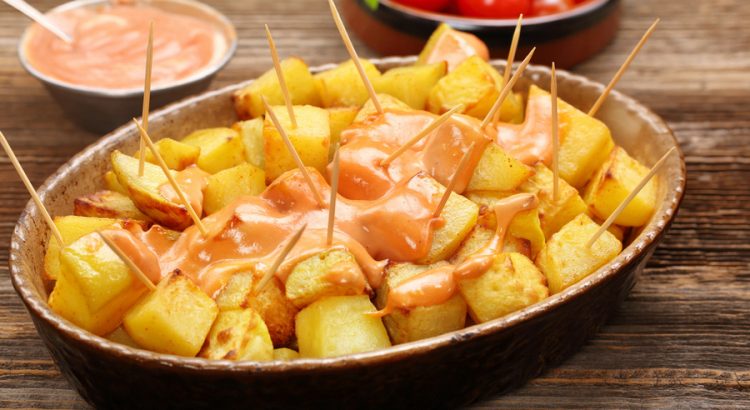 Patatas bravas