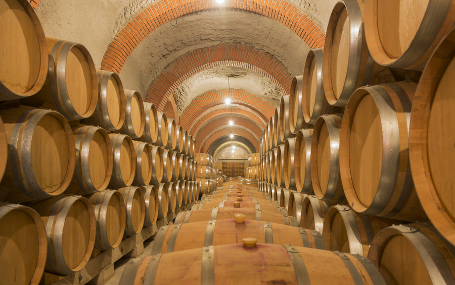 Ribera del Duero spanyol borospince