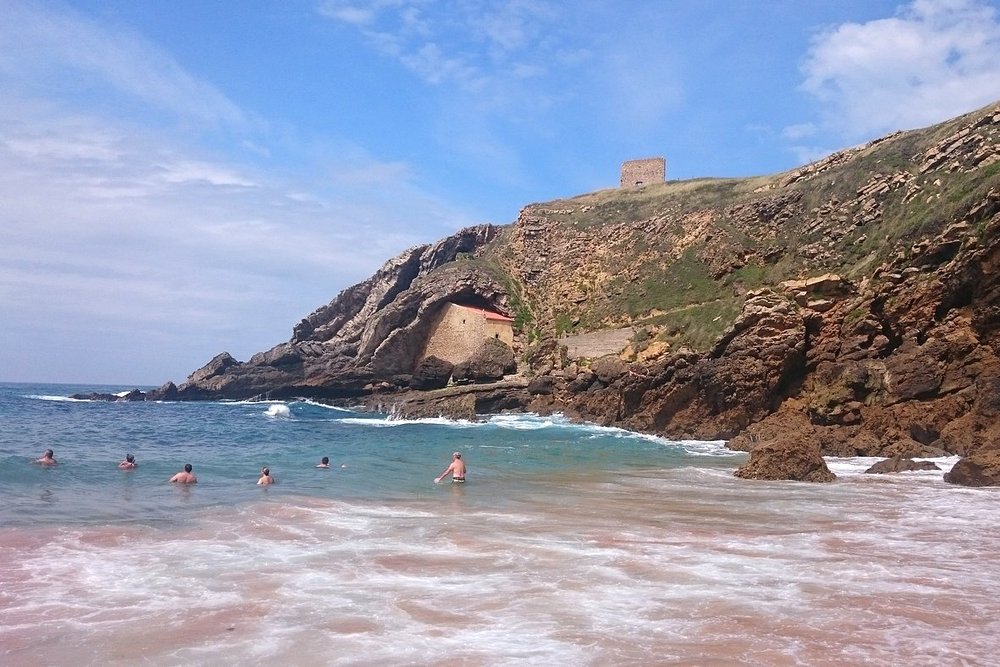Santillana del Mar playa-de-santa-justa