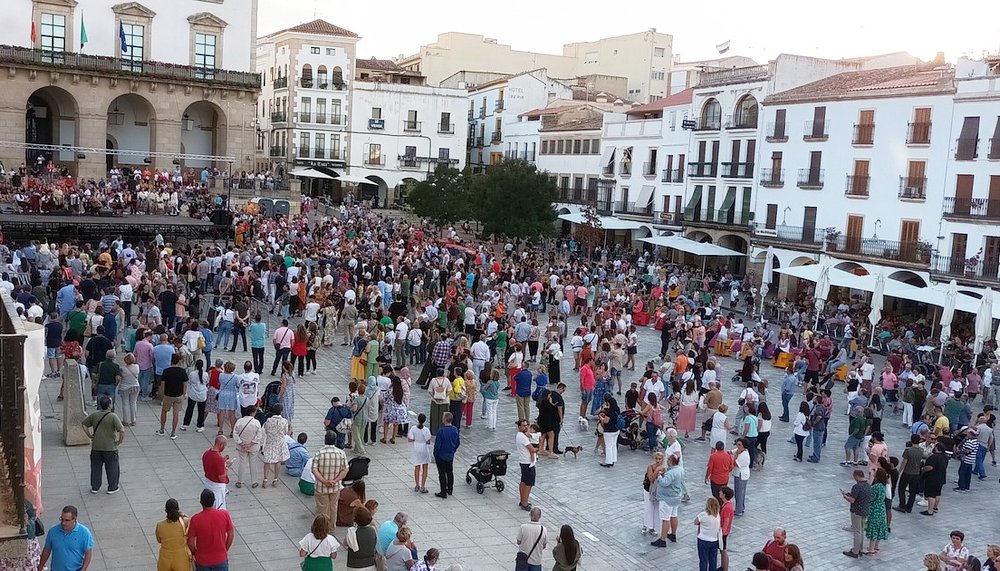 Cáceres town-square