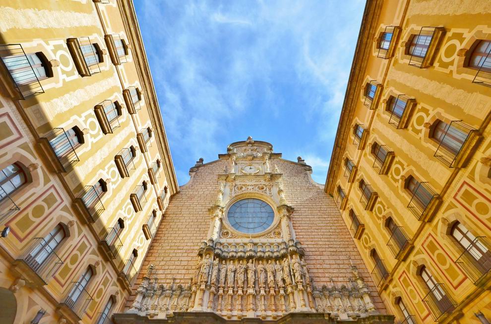 Montserrat kolostor